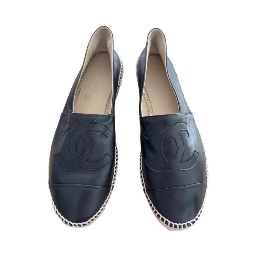Chanel black leather CC espadrilles size 38
